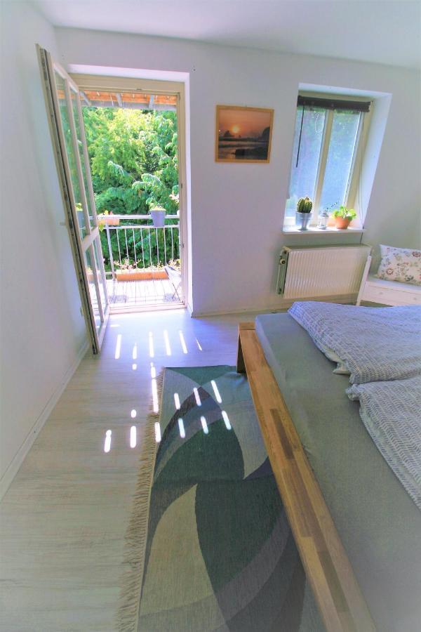 Zentrale Ferienwohnung „Treibholz“ im Sonnenblumenhaus Flensburg Exterior foto